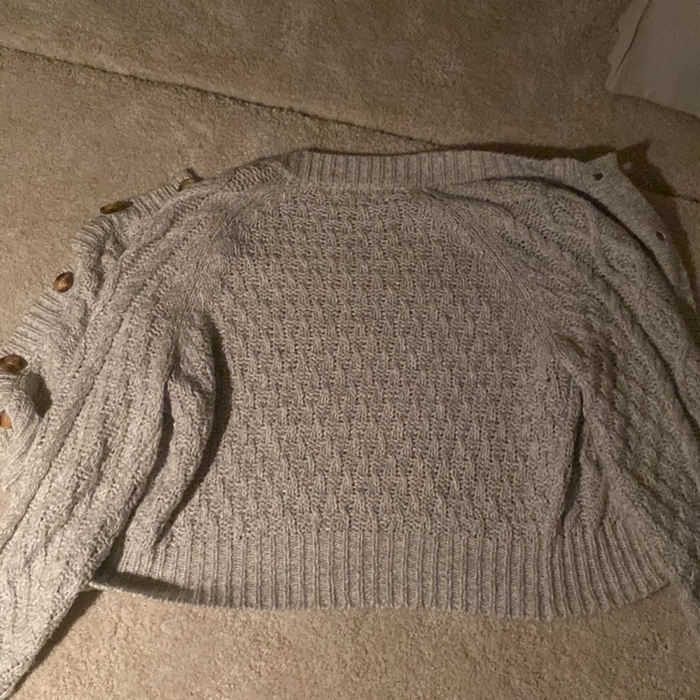 Grey Medium Sized Sweater, Universal Thread - image 4